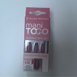 Salon Perfect Mani To Go Press On Nail Set
